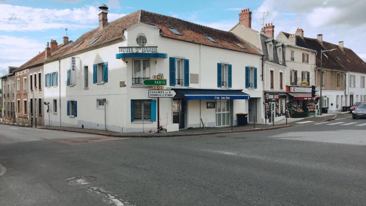 Hôtel Sainte-Barbe Guignes-Rabutin Exterior foto